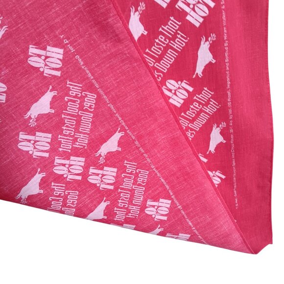 Vintage Cowboy Hanky Bandana Hiram Walker Sons T.Q. Hot! Schnapps Bandana 21x21 - Picture 4 of 4